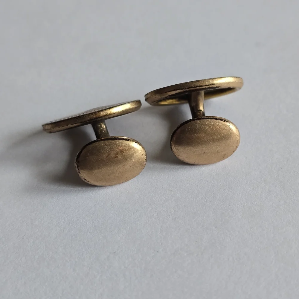 Vintage cuff links gold tone oval shield engraved edwardian art deco style